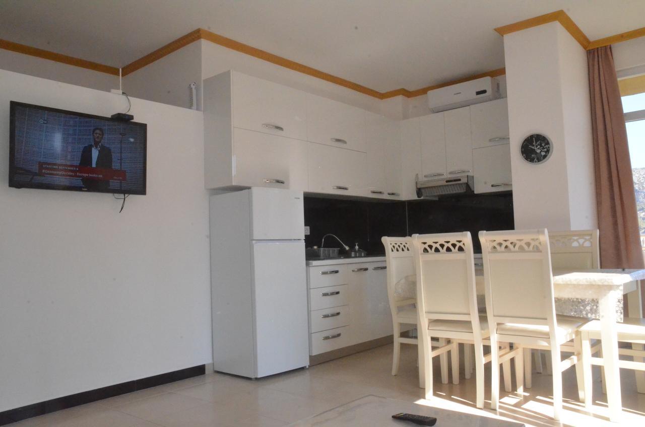 Everest Apartments Shengjin Luaran gambar